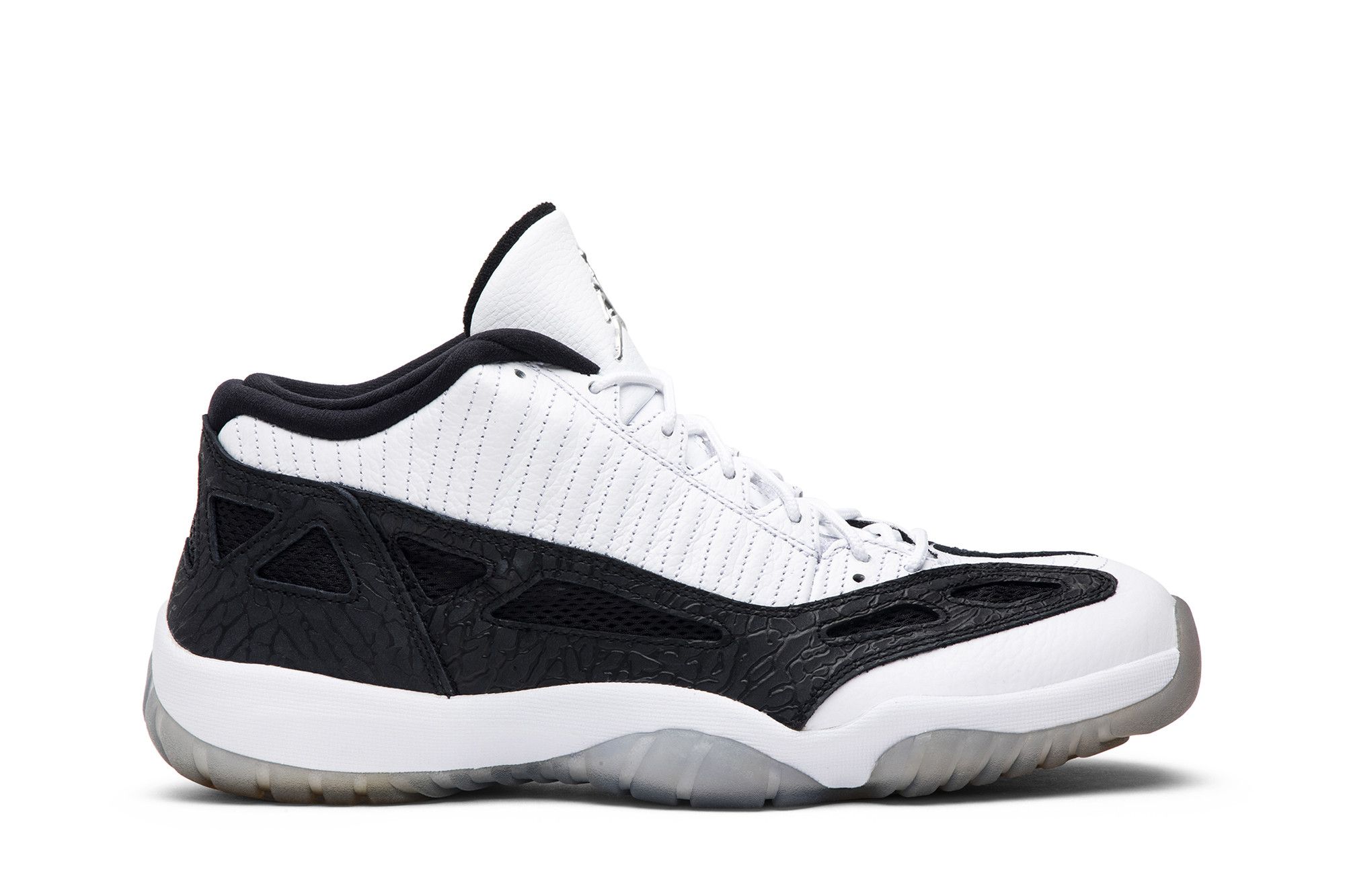 Jordan 11 Retro Low IE White/Black 2011